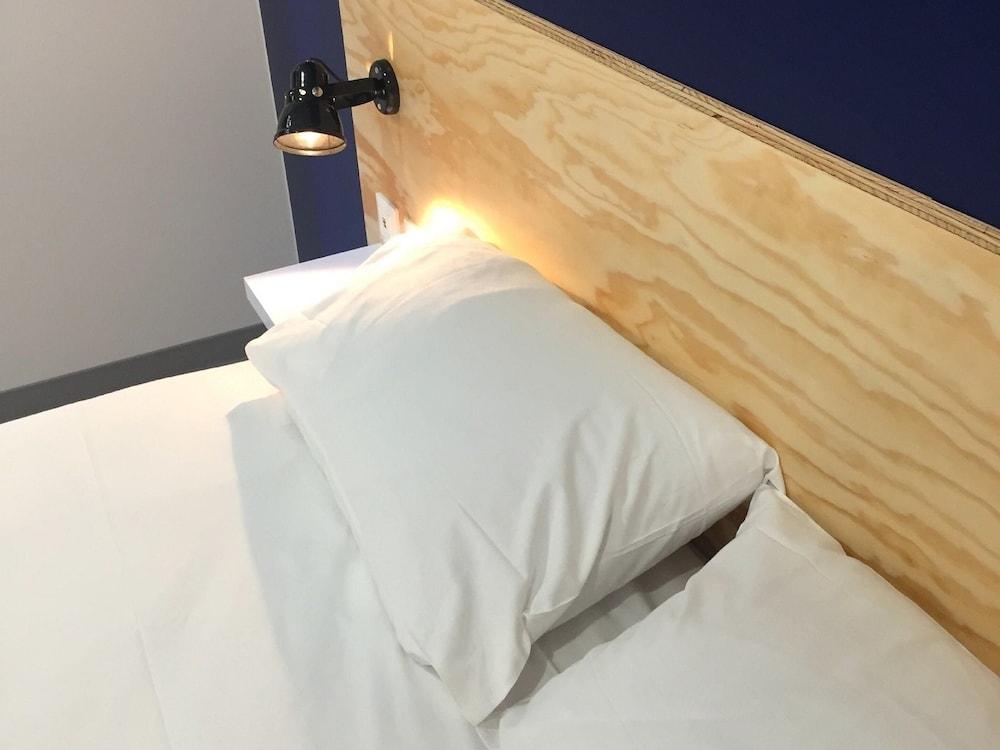Eklo Hotels ליל מראה חיצוני תמונה